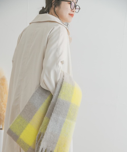 ITEMS URBANRESEARCH（アイテムズ アーバンリサーチ）の「2WAYステンカラーコート（ステンカラーコート・レディース・ベージュ/アイボリー・FREE）」の3枚目の写真