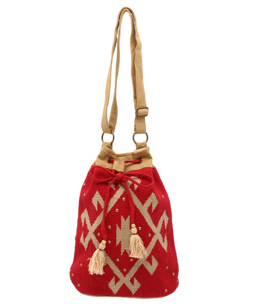 Kastane(カスタネ)の「【Kastane】オルテガショルダー(ショルダーバッグ・レディース・レッド・FREE)」の1枚目の写真