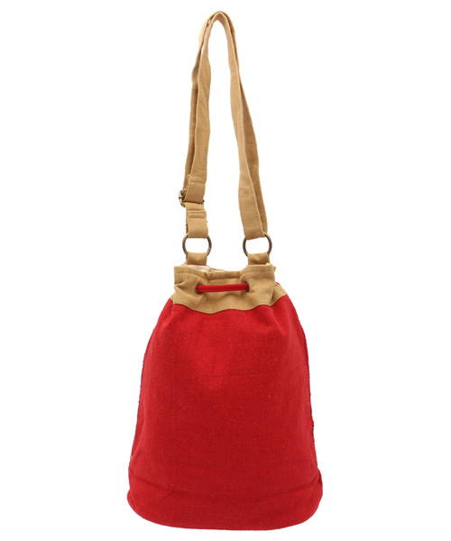 Kastane(カスタネ)の「【Kastane】オルテガショルダー(ショルダーバッグ・レディース・レッド・FREE)」の3枚目の写真