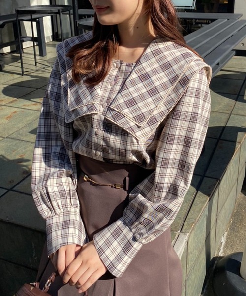 one after another NICE CLAUP（ワンアフターアナザーナイスクラップ）の「フレンチガーリーなスタイリングにおすすめ。ビックカラーブラウス（シャツ/ブラウス・レディース・ブラック系その他/オフホワイト/ベージュ系その他・FREE）」の19枚目の写真