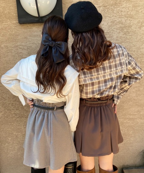 one after another NICE CLAUP（ワンアフターアナザーナイスクラップ）の「フレンチガーリーなスタイリングにおすすめ。ビックカラーブラウス（シャツ/ブラウス・レディース・ブラック系その他/オフホワイト/ベージュ系その他・FREE）」の20枚目の写真