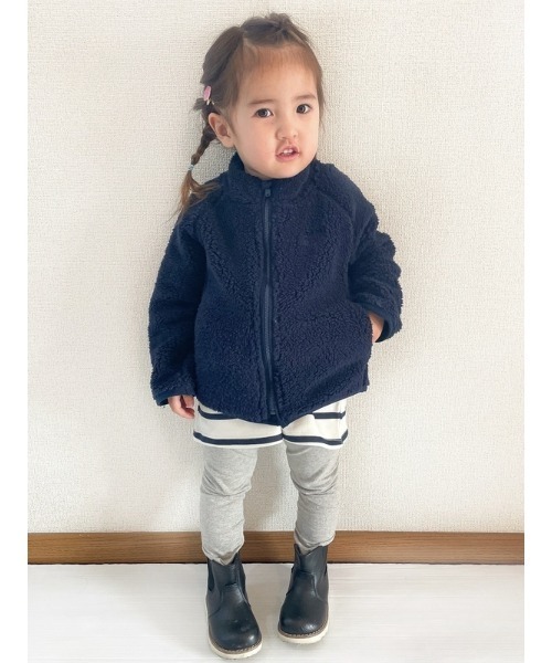 GAP(ギャップ)の「GAPロゴフリースジャケット(その他アウター・キッズ・アイボリー/その他/グリーン/ラベンダー/ネイビー・12-18M/18-24M/2 YRS/3 YRS/4 YRS/5 YRS)」の3枚目の写真
