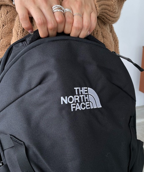 THE NORTH FACE(ザノースフェイス)の「【THE NORTH FACE】VAULT リュック/バックパック(バックパック/リュック・レディース・ブラック/サックスブルー・FREE)」の8枚目の写真