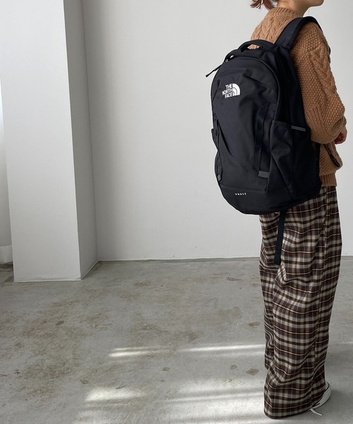 THE NORTH FACE(ザノースフェイス)の「【THE NORTH FACE】VAULT リュック/バックパック(バックパック/リュック・レディース・ブラック/サックスブルー・FREE)」の6枚目の写真