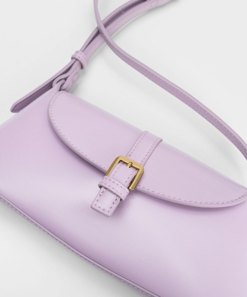 ジュリママ様　CHARLES &amp; KEITH アネリーゼ ショルダーバッグ Charles and Keith - ジュリママ様 CHARLES & KEITH アネリーゼ
