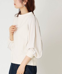 袖刺繍異素材ハイネックプルオーバー