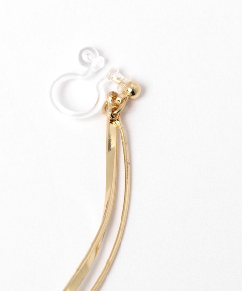 LAKOLE（ラコレ）の「シンプルバーノンホールピアス / 178677（イヤリング・レディース・その他1/その他2・FREE）」の4枚目の写真