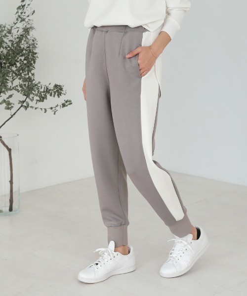 Bou Jeloud（ブージュルード）の「スフレスムースジョガーパンツ（スウェットパンツ・レディース・ブラック/グレー・38）」の12枚目の写真