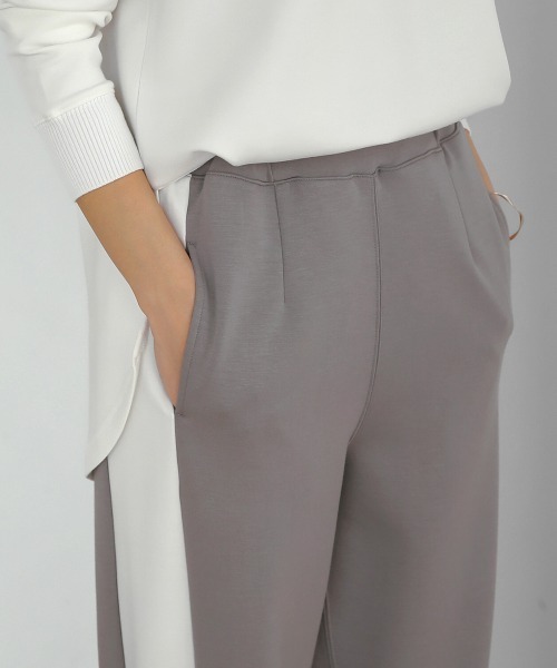 Bou Jeloud（ブージュルード）の「スフレスムースジョガーパンツ（スウェットパンツ・レディース・ブラック/グレー・38）」の20枚目の写真