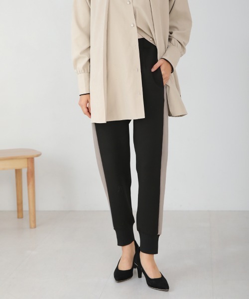 Bou Jeloud（ブージュルード）の「スフレスムースジョガーパンツ（スウェットパンツ・レディース・ブラック/グレー・38）」の4枚目の写真