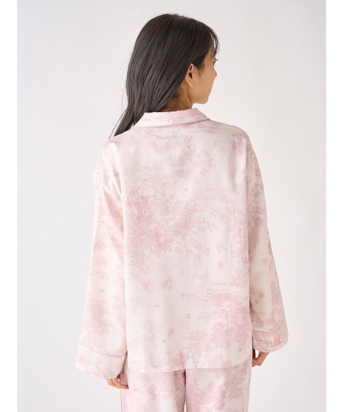 SNIDEL HOME（スナイデルホーム）の「【Warm Satin】バレンタインプリントシリーズトップス（ルームウェア/パジャマ・レディース・ピンクベージュ/ホワイト/ブラウン・FREE）」の15枚目の写真
