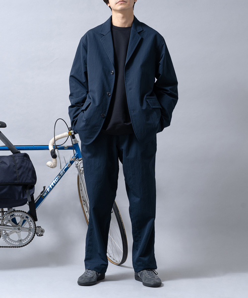 nanamica(ナナミカ)の「【nanamica / ナナミカ】別注 ALPHA DRY WIDE PANTS(スラックス・メンズ・ネイビー・34/32/30)」の3枚目の写真