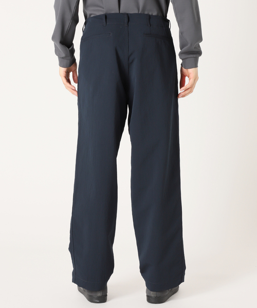 nanamica(ナナミカ)の「【nanamica / ナナミカ】別注 ALPHA DRY WIDE PANTS(スラックス・メンズ・ネイビー・34/32/30)」の12枚目の写真