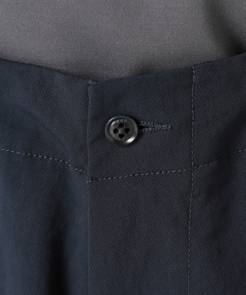 nanamica(ナナミカ)の「【nanamica / ナナミカ】別注 ALPHA DRY WIDE PANTS(スラックス・メンズ・ネイビー・34/32/30)」の18枚目の写真