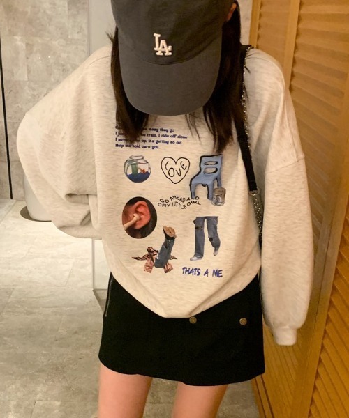Vipoa(ヴィポア)の「COLLAGE ART OVERSIZE SWEAT(スウェット・レディース・ライトグレー/ブラック・FREE)」の7枚目の写真