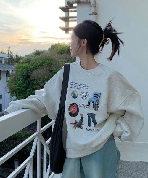 Vipoa(ヴィポア)の「COLLAGE ART OVERSIZE SWEAT(スウェット・レディース・ライトグレー/ブラック・FREE)」の19枚目の写真