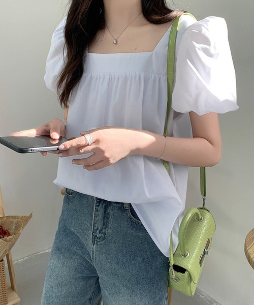 ABITOKYO（アビトーキョー）の「ボリュームスリーブスクエアネックブラウス（シャツ/ブラウス・レディース・ブラック/ブルー/オレンジ/ホワイト・M/L）」の9枚目の写真
