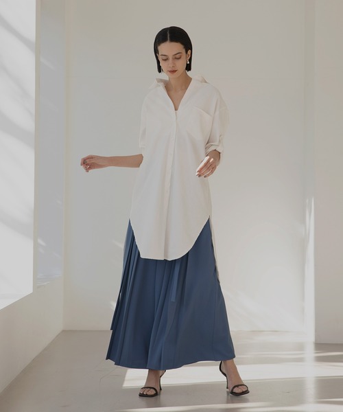 MIELI INVARIANT(ミエリインヴァリアント)の「Round Hem Long Shirt(シャツ/ブラウス・レディース・ホワイト・FREE)」の7枚目の写真