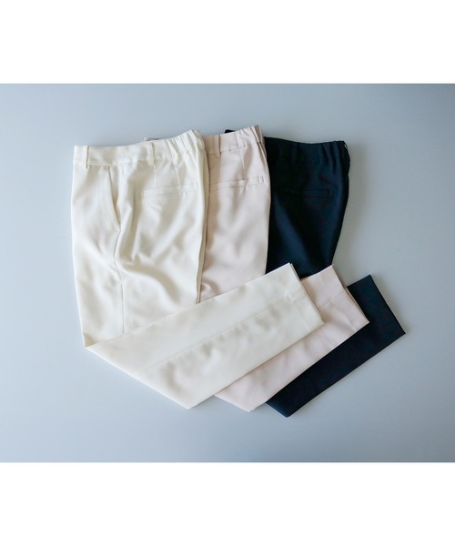 WHITE JOOLA（ホワイトジョーラ）の「【洗濯機OK＆ストレッチ＆3シーズンOK】ナチュラルクロス・ペンシルパンツ(裏付き）（スラックス・レディース・オフホワイト/ネイビー/ベージュ・SS/L/S/M/LL）」の5枚目の写真