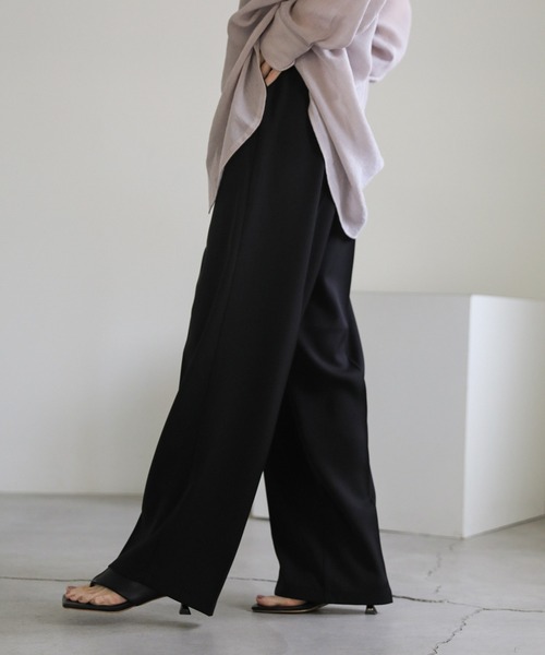 select MOCA(セレクトモカ)の「【4サイズ展開】丈長め / ハイウエストセンタープレススラックス(スラックス・レディース・ダークベージュ/ダークグレー/ブラック/アイボリー/ライトベージュ/ダークブラウン・SMALL/MEDIUM/X-SMALL/LARGE)」の21枚目の写真