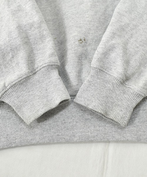 Champion(チャンピオン)の「【ヴィンテージ古着】Y2K Champion / チャンピオン ロゴ刺繍 スウェットパーカー(パーカー・メンズ・グレー・X-LARGE)」の6枚目の写真
