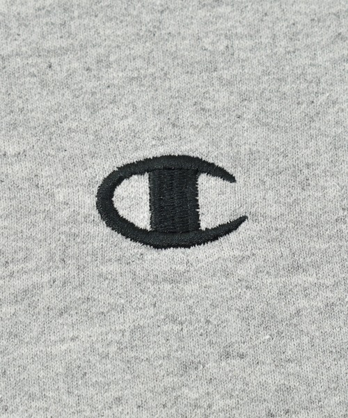 Champion(チャンピオン)の「【ヴィンテージ古着】Y2K Champion / チャンピオン ロゴ刺繍 スウェットパーカー(パーカー・メンズ・グレー・X-LARGE)」の5枚目の写真
