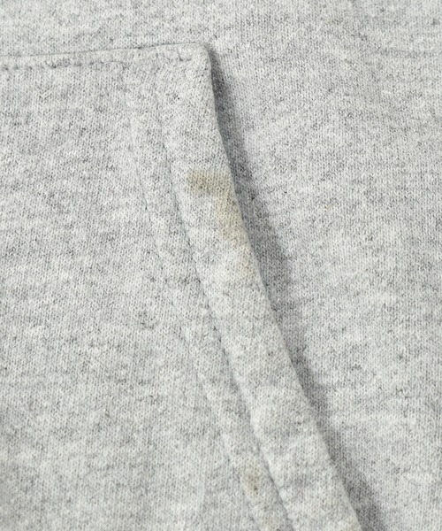 Champion(チャンピオン)の「【ヴィンテージ古着】Y2K Champion / チャンピオン ロゴ刺繍 スウェットパーカー(パーカー・メンズ・グレー・X-LARGE)」の7枚目の写真