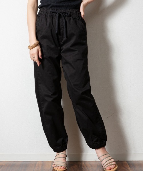 【セール】atONE ゆったりジョガーパンツ（その他パンツ）｜atONE（アットワン） 4,860円