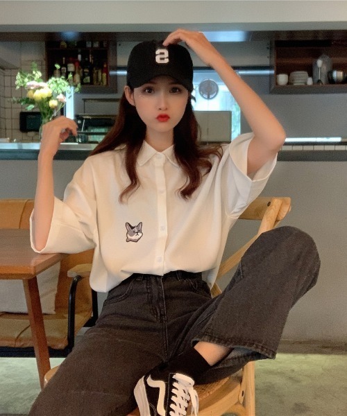 MGV(エムジーヴィー)の「ワンポイントキャットシャツ(シャツ/ブラウス・レディース・ホワイト/ブラック・MEDIUM/LARGE/X-LARGE)」の11枚目の写真