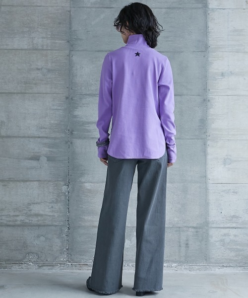 GEVS.(ジェイヴィス)の「<大きいサイズ> ハーフジップハイネックカットソー GEVS.(Tシャツ/カットソー・レディース・ブラック/パープル・L/LL/3L/4L/5L)」の19枚目の写真