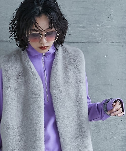 GEVS.(ジェイヴィス)の「<大きいサイズ> ハーフジップハイネックカットソー GEVS.(Tシャツ/カットソー・レディース・ブラック/パープル・L/LL/3L/4L/5L)」の3枚目の写真