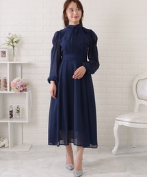 ギャザーシェイプロングシフォンワンピース