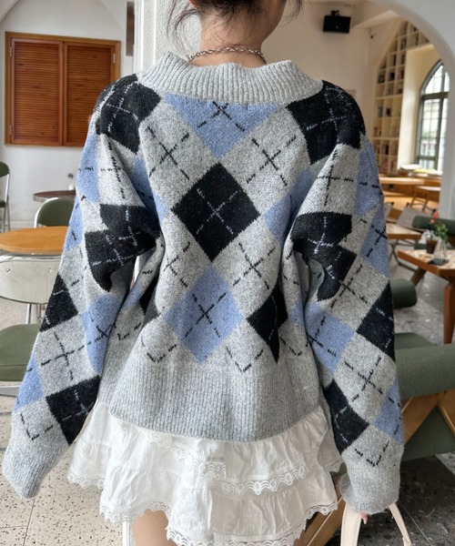 セール】Vネック アーガイル柄 ショート丈 ニット（ニット/セーター
