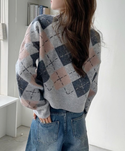 AKIO　ショート丈トップス　Vネック 1.jpg