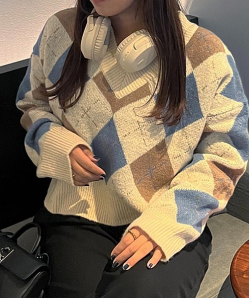 セール】Vネック アーガイル柄 ショート丈 ニット（ニット/セーター