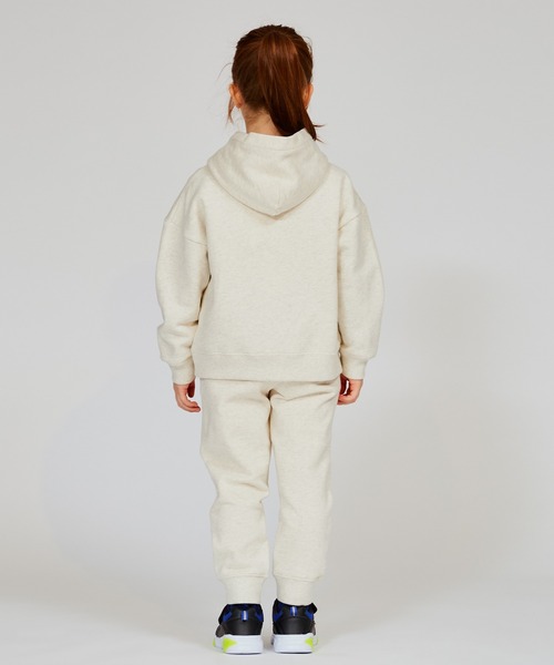 Champion（チャンピオン）の「【Champion/チャンピオン】キッズ ベーシック フーデッドスウェットシャツ（パーカー・キッズ・ネイビー/ダークグリーン/グレー/オートミール/ブラック/バーガンディー・160/150/140/110/120/100/130）」の8枚目の写真