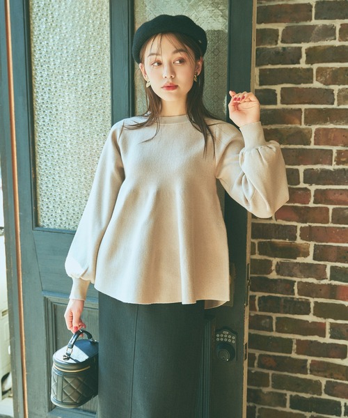 mysty woman（ミスティウーマン）の「ペプラムチュニックプルオーバー　990904（ニット/セーター・レディース・ライトベージュ/パープル/オフホワイト/ライトグリーン・FREE）」の8枚目の写真