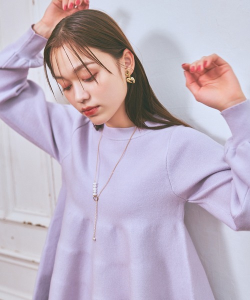 mysty woman（ミスティウーマン）の「ペプラムチュニックプルオーバー　990904（ニット/セーター・レディース・ライトベージュ/パープル/オフホワイト/ライトグリーン・FREE）」の14枚目の写真