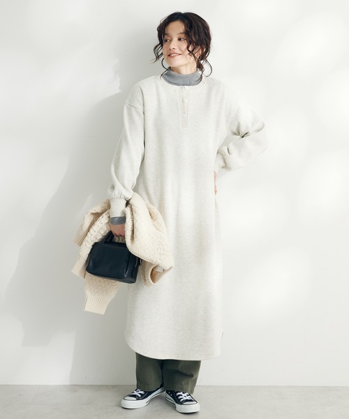 CRAFT STANDARD BOUTIQUE(クラフトスタンダードブティック)の「裏起毛ヘンリーワンピース(ワンピース・レディース・ブラック/アイボリー/杢グレー/オートミール・FREE)」の4枚目の写真