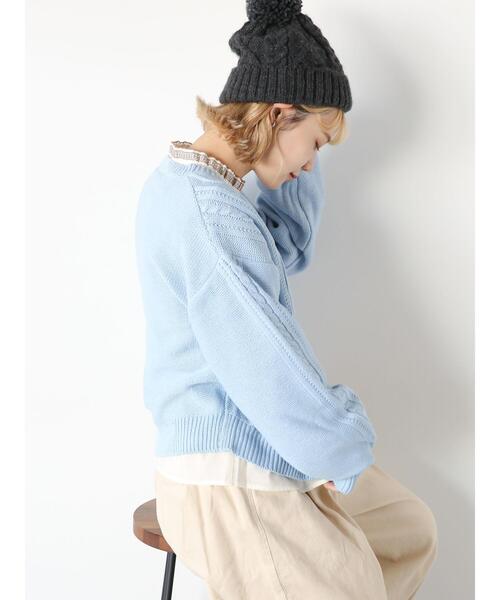 ehka sopo（エヘカソポ）の「ポンポン付ニットキャップ（ハット・レディース・チャコールグレー/レッド/キナリ・F）」の6枚目の写真