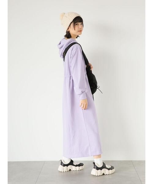 ehka sopo（エヘカソポ）の「ポンポン付ニットキャップ（ハット・レディース・チャコールグレー/レッド/キナリ・F）」の22枚目の写真