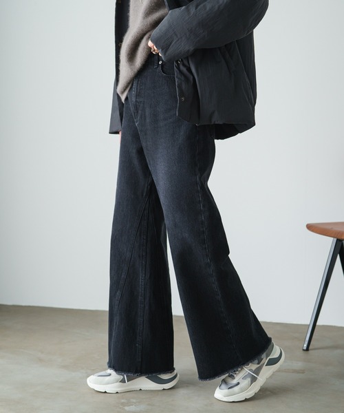 russet（ラシット）の「【russet×ainode】shibukawa ワイドフレアパンツ（デニムパンツ・レディース・ブラック・M）」の10枚目の写真