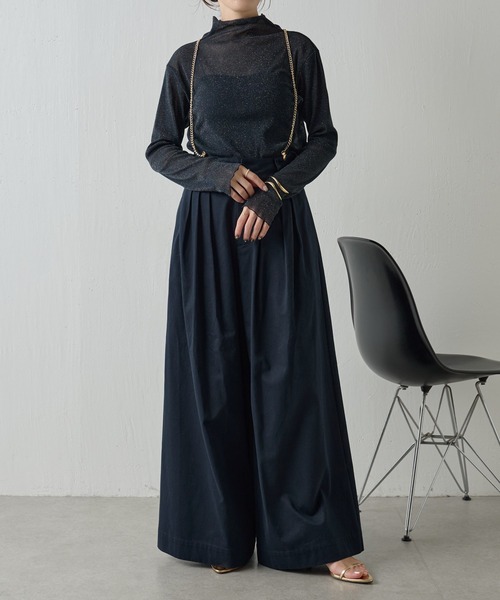 COLLAGE GALLARDAGALANTE(コラージュガリャルダガランテ)の「【OT】チェーン付きワイドパンツ(チノパンツ・レディース・ネイビー/ライトグリーン・1/0)」の11枚目の写真