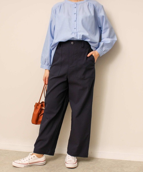MB mint breeze（エムビーミントブリーズ）の「【L～5L 大きいサイズ】ストレッチ ベイカー パンツ（その他パンツ・レディース・ネイビー/ベージュ・5L/4L/3L/LL）」の2枚目の写真