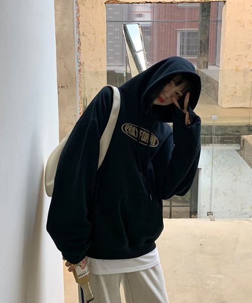 MGV（エムジーヴィー）の「フロントロゴフーディ（パーカー・レディース・ベージュ/ブラック/グレー・MEDIUM/X-LARGE/LARGE）」の7枚目の写真