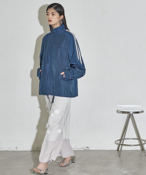 THE YOn（ザヨン）の「フラワーモチーフメッシュシアーキャミワンピース（ワンピース・レディース・ホワイト/ブラック・FREE）」の3枚目の写真