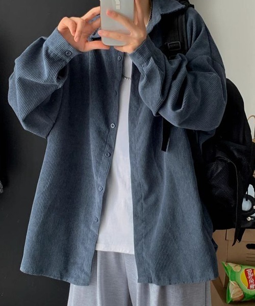 almo(アルモ)の「オーバーサイズコーデュロイドロップショルダー長袖シャツ(NEZ)(シャツ/ブラウス・レディース・ベージュ/グレー/ブルー・FREE)」の5枚目の写真