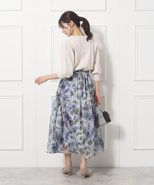 couture brooch（クチュールブローチ）の「◆【たっぷりフェイクパールで存在感◎】フェイクパール付きスプリングニット（ニット/セーター・レディース・ブラック/ライトグレー/オフホワイト・42/38）」の9枚目の写真