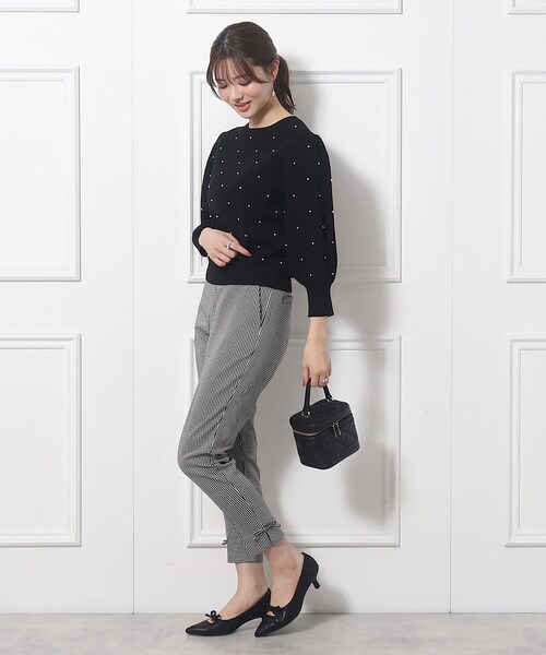 couture brooch（クチュールブローチ）の「◆【たっぷりフェイクパールで存在感◎】フェイクパール付きスプリングニット（ニット/セーター・レディース・ブラック/ライトグレー/オフホワイト・42/38）」の14枚目の写真