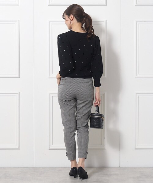 couture brooch（クチュールブローチ）の「◆【たっぷりフェイクパールで存在感◎】フェイクパール付きスプリングニット（ニット/セーター・レディース・ブラック/ライトグレー/オフホワイト・42/38）」の12枚目の写真